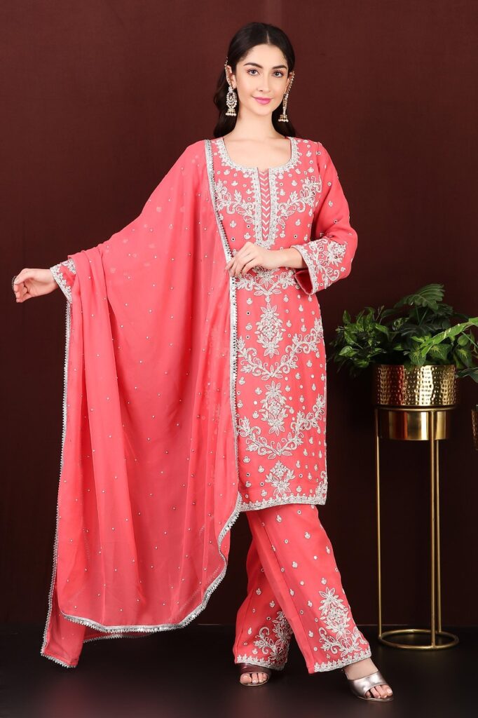 woman, traditional clothing, fashion, clothing, suit, clothing, clothing, clothing, clothing, clothing